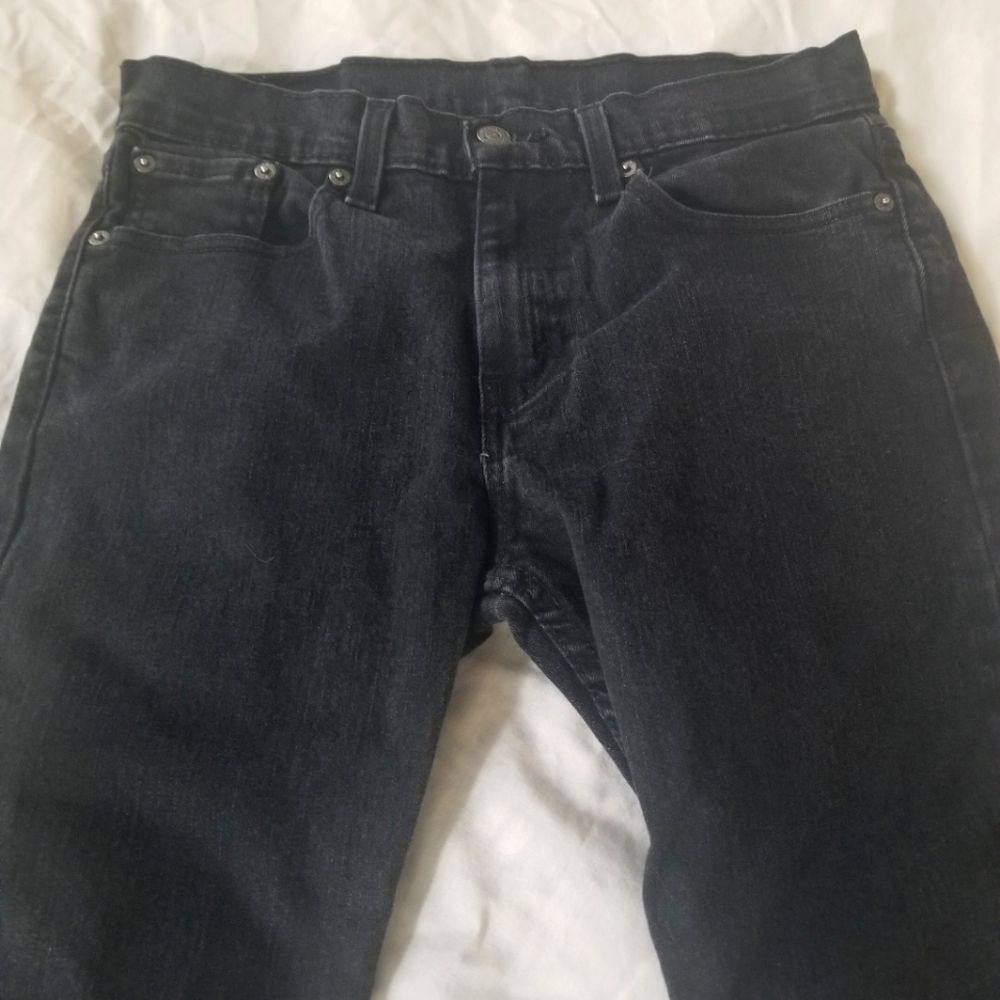 Levi's black jeans.